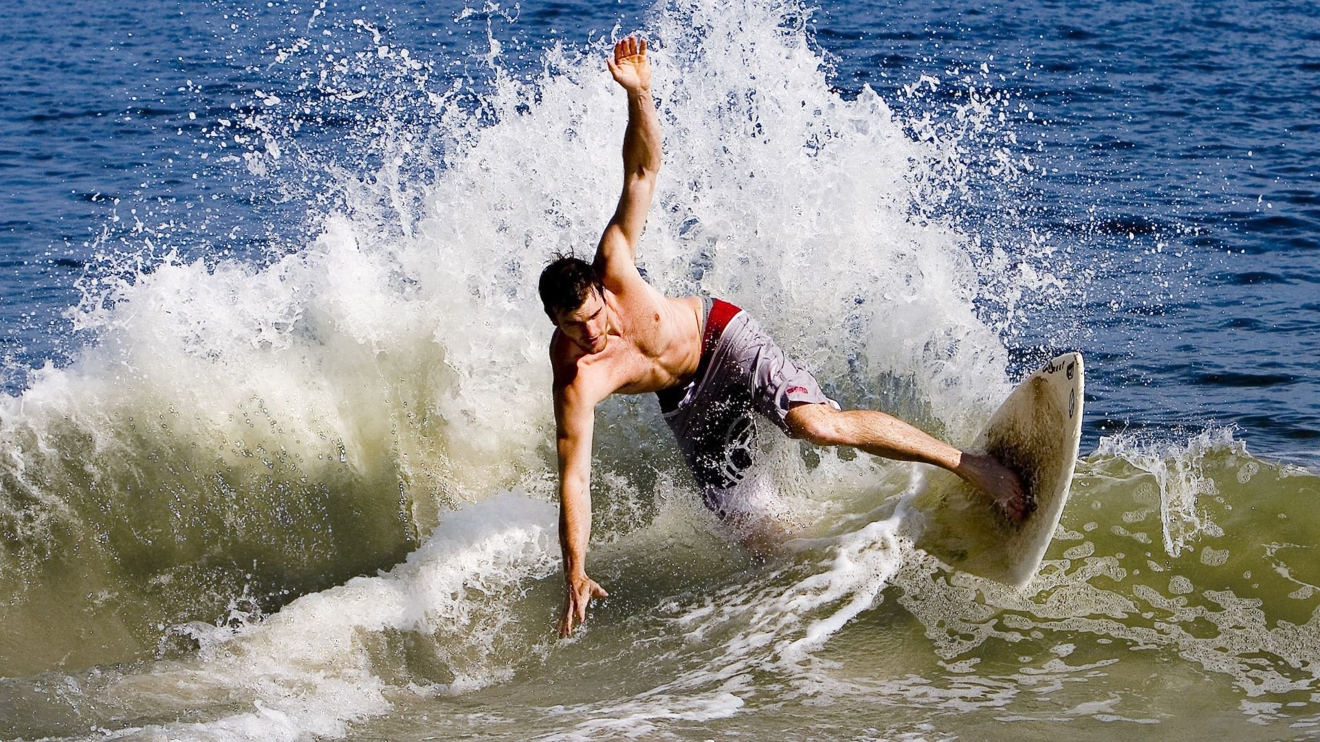 两场胜利，一种基因，从雷霆死斗篮网到莫兰特的世界杯接管